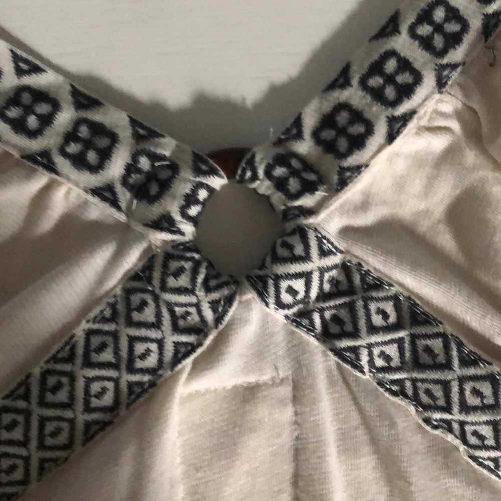 blouse - Picture 4 of 5